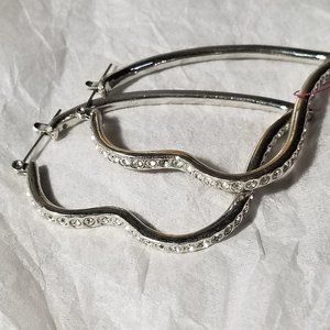 Vintage Silver Metal Hoop Earrings with rhinestone